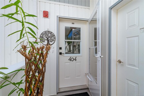 404-9958 Daniel St, Chemainus, BC - Indoor Photo Showing Other Room