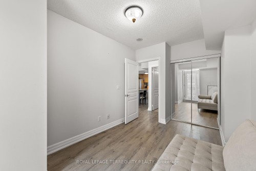 1410-8 Scollard Street, Toronto, ON - Indoor Photo Showing Other Room