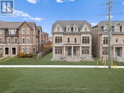 2946 Elgin Mills Road E, Markham, ON - Outdoor With Facade