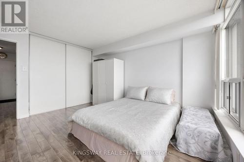 507 - 12 Laurelcrest Street, Brampton, ON - Indoor Photo Showing Bedroom