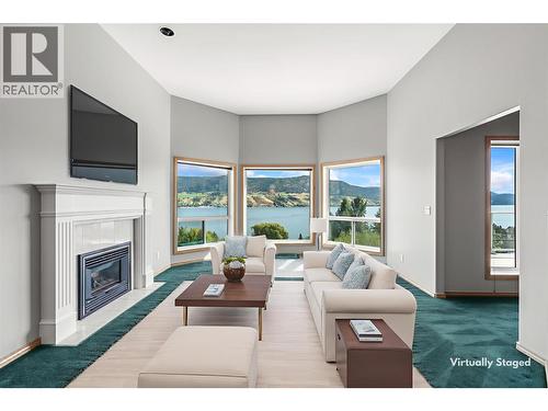 7967 Tronson Road, Vernon, BC - Indoor Photo Showing Living Room With Fireplace