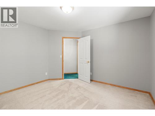 7967 Tronson Road, Vernon, BC - Indoor Photo Showing Other Room