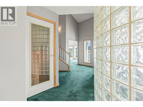 7967 Tronson Road, Vernon, BC - Indoor Photo Showing Other Room