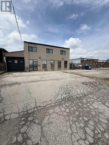 1261 Britannia Road E, Mississauga, ON 