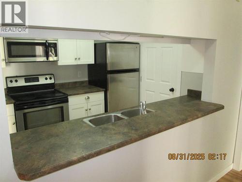 650 3 Street Sw Unit# 210, Salmon Arm, BC - Indoor Photo Showing Kitchen With Double Sink