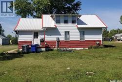 111 Warwick STREET  Neville, SK S0N 1T0