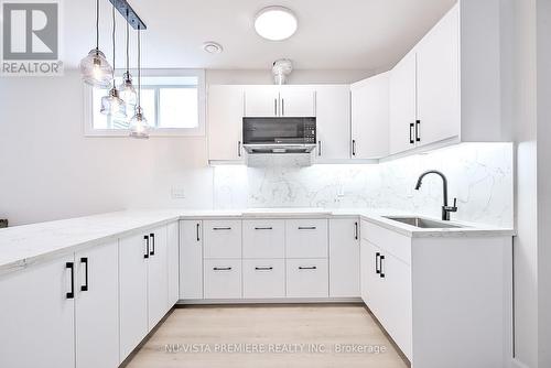 4282 Liberty Crossing, London South (South V), ON - Indoor Photo Showing Kitchen