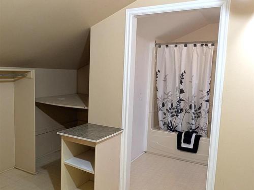 A, B, And C 1001 King Street, Bridgewater, NS 