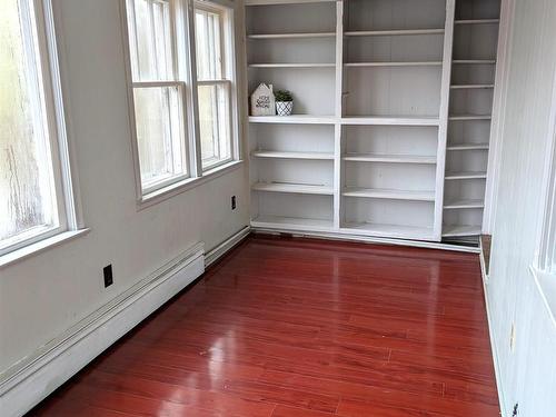 A, B, And C 1001 King Street, Bridgewater, NS 