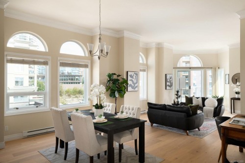 518-10 Paul Kane Pl, Victoria, BC - Indoor