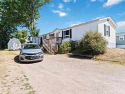 18 Shamrock Drive  New Minas, NS B4N 3T9