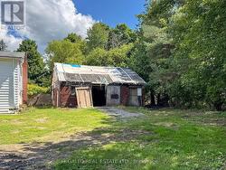 detached \"garage\" - 