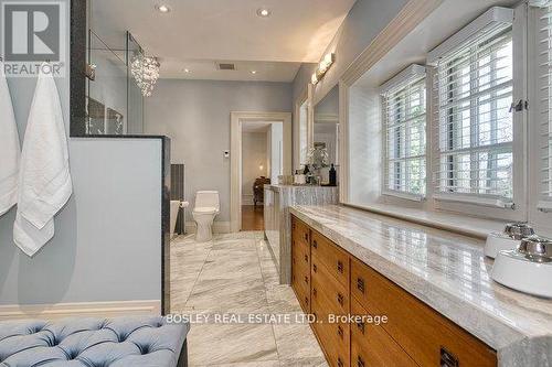 40 Castle Frank Crescent, Toronto, ON - Indoor Photo Showing Bathroom