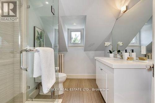 40 Castle Frank Crescent, Toronto, ON - Indoor Photo Showing Bathroom