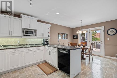 6 Shadow Lane, South Huron (Exeter), ON - Indoor Photo Showing Kitchen