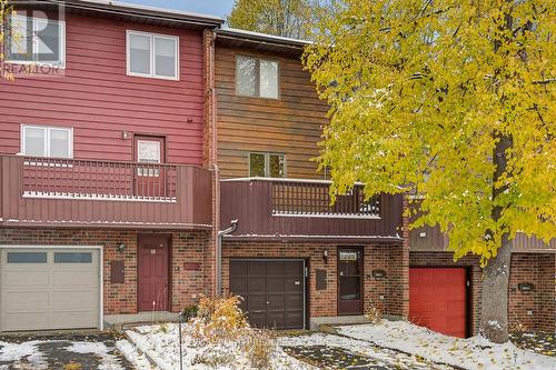 16 OAKLEY AVENUE  Ottawa, ON K2B 6M6