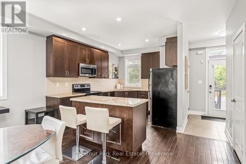 65 Rockmount Crescent, Gravenhurst (Muskoka (S)), ON - Indoor