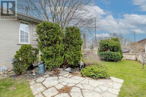 196 Hull Road, Strathroy-Caradoc (Ne), ON - Outdoor