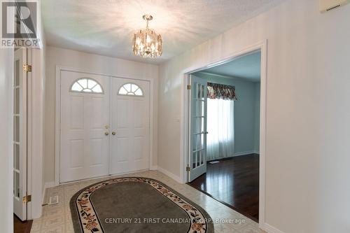 196 Hull Road, Strathroy-Caradoc (Ne), ON - Indoor Photo Showing Other Room