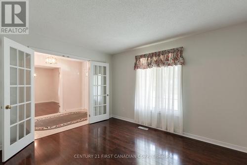 196 Hull Road, Strathroy-Caradoc (Ne), ON - Indoor Photo Showing Other Room