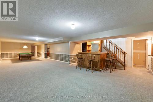 196 Hull Road, Strathroy-Caradoc (Ne), ON - Indoor Photo Showing Other Room