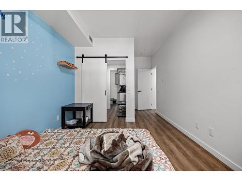 615 Rutland Road Unit# 202, Kelowna, BC - Indoor Photo Showing Bedroom