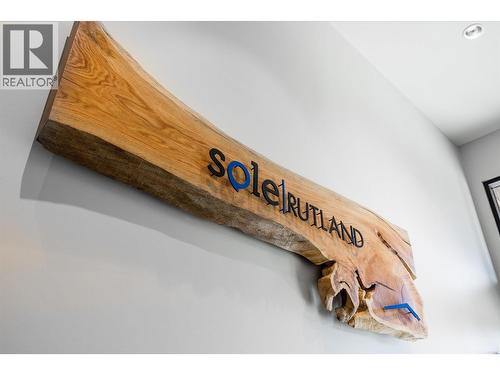 615 Rutland Road Unit# 202, Kelowna, BC - Indoor Photo Showing Other Room