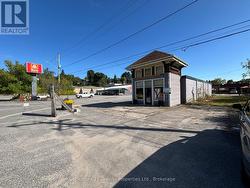 18 JOHN STREET  Huntsville (Chaffey), ON P1H 1H2