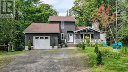 1588 SKYLINE DRIVE  Huntsville (Chaffey), ON P1H 1A5