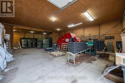 3862 Trafalgar Street, Thames Centre, ON - Indoor Photo Showing Garage