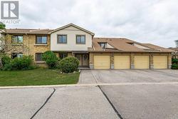 79 - 6797 FORMENTERA AVENUE  Mississauga, ON L5N 2L6