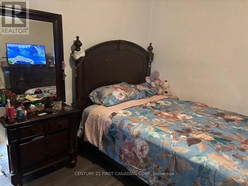 1629 Drouillard Road, Windsor, ON - Indoor Photo Showing Bedroom
