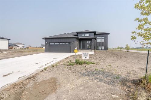 2 Wild Plum Lane  Steinbach, MB R5G 2Z1