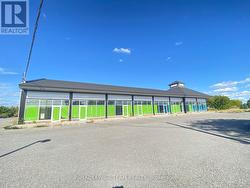 2 - 2808 DUNROBIN ROAD  Ottawa, ON K0A 1T0