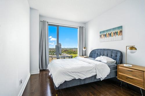 Bedroom - 2207-150 Ch. De La Pointe-Sud, Montréal (Verdun/Île-Des-Soeurs), QC - Indoor Photo Showing Bedroom
