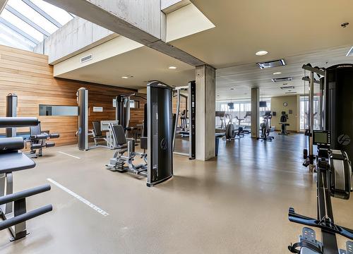 Exercise room - 2207-150 Ch. De La Pointe-Sud, Montréal (Verdun/Île-Des-Soeurs), QC - Indoor Photo Showing Gym Room