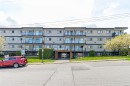 402-218 Bayview Ave, Ladysmith, BC  - Outdoor With Facade 