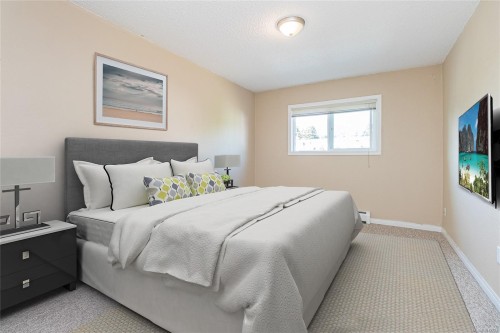 402-218 Bayview Ave, Ladysmith, BC - Indoor Photo Showing Bedroom