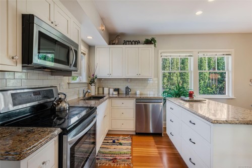 4103 Burde St, Port Alberni, BC 