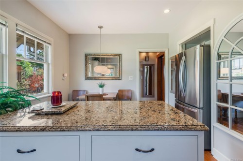 4103 Burde St, Port Alberni, BC 