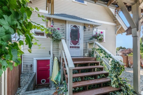 4103 Burde St, Port Alberni, BC 