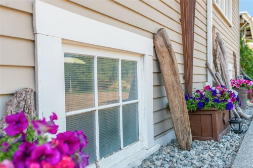 4103 Burde St, Port Alberni, BC 