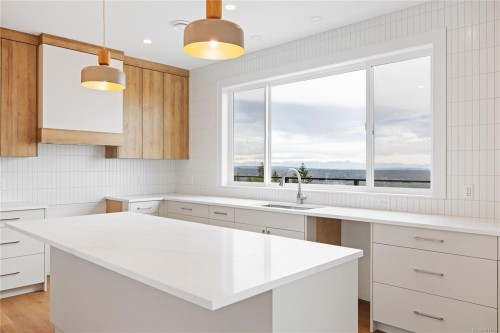 414 Thetis Dr, Ladysmith, BC 