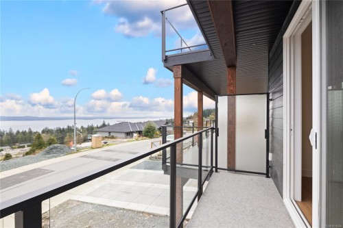 414 Thetis Dr, Ladysmith, BC 