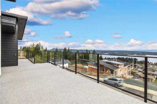 414 Thetis Dr, Ladysmith, BC 