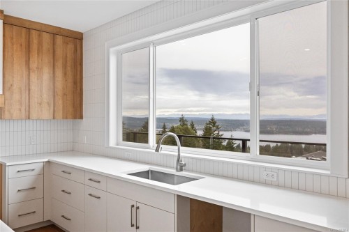 414 Thetis Dr, Ladysmith, BC 