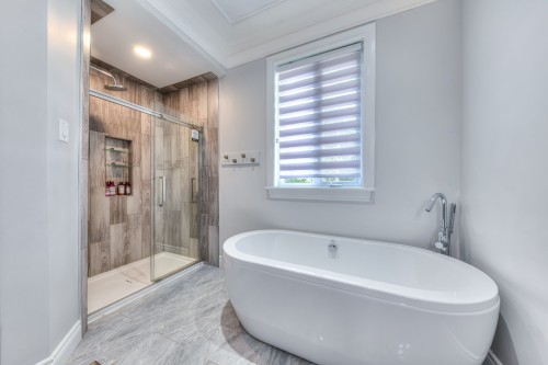 Salle de bains - 162 Rue Du Sanctuaire, Saint-Colomban, QC - Indoor Photo Showing Bathroom