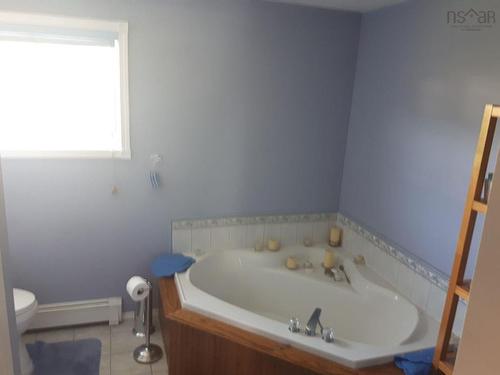 19 Walkerville Rd., Walkerville, NS 