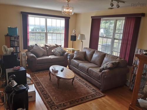 19 Walkerville Rd., Walkerville, NS 