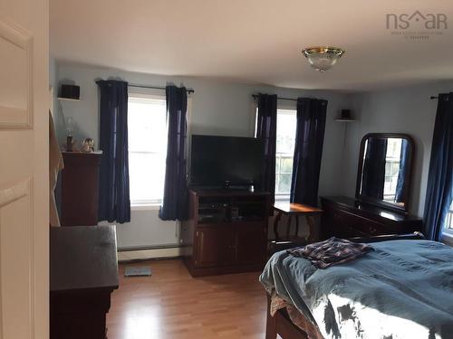 19 Walkerville Rd., Walkerville, NS 